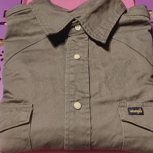 Men's Wrangler large grey